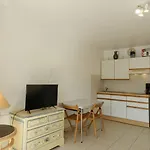 Апартаменты Bo100-e40 2 Pieces 4 Couchages Les Mimosas Борм-ле-Мимоза
